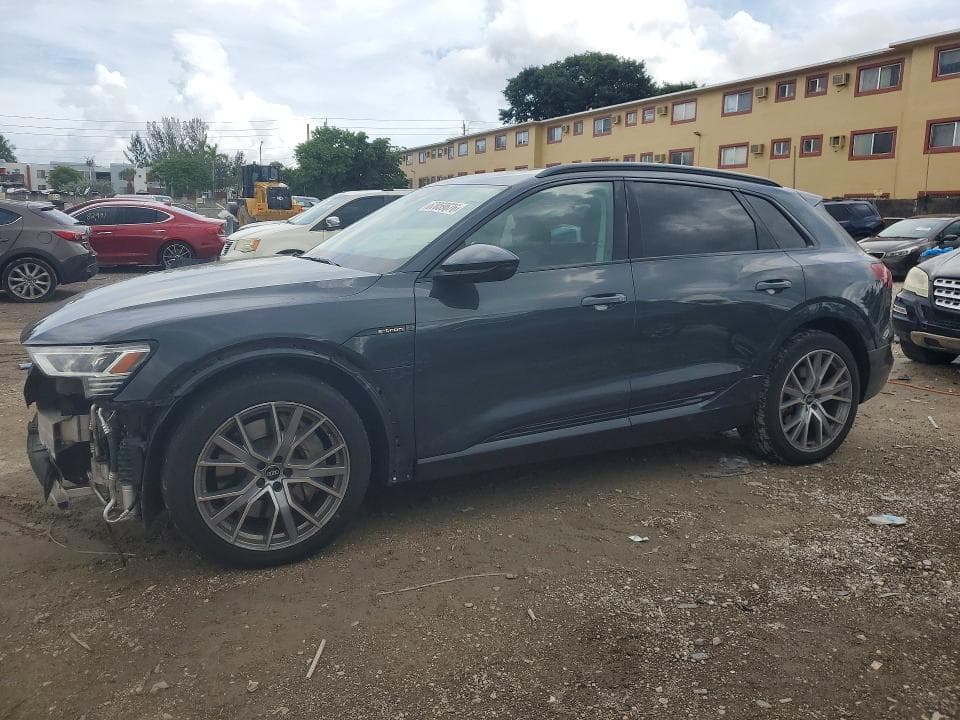 2021 AUDI E-TRON PRESTIGE - 1