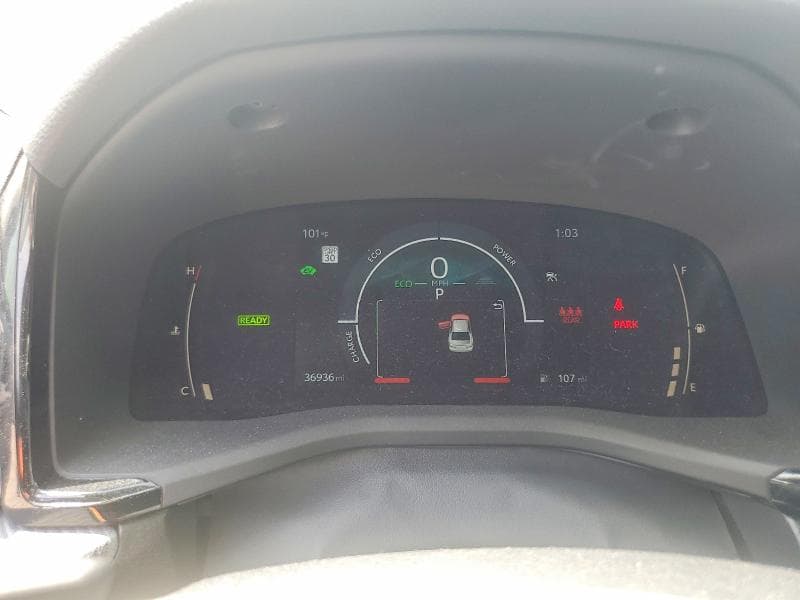 2025 TOYOTA CAMRY SE 9