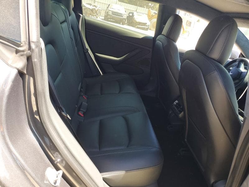 2018 TESLA MODEL 3 10