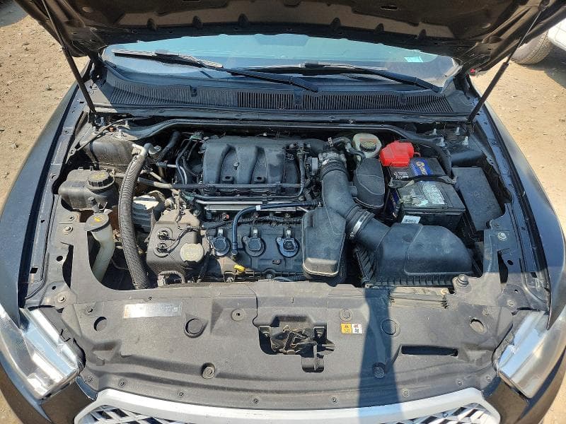 2018 FORD TAURUS LIMITED 11