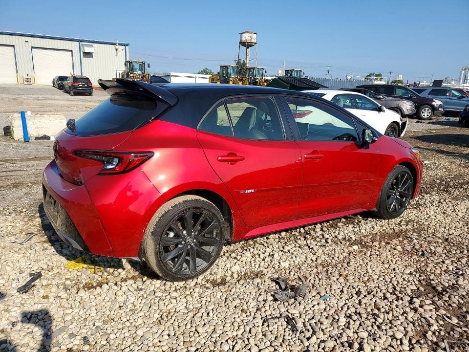 2026 TOYOTA COROLLA XSE 3