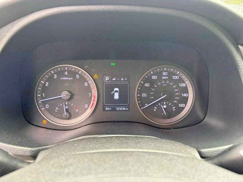 2018 HYUNDAI TUCSON SEL 8