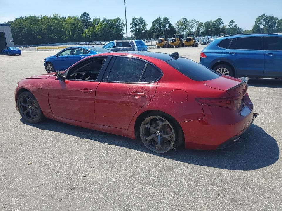 2017 ALFA ROMEO GIULIA TI 2