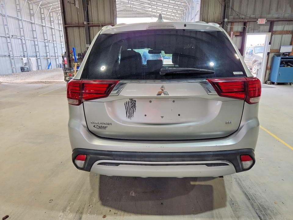 2020 MITSUBISHI OUTLANDER SE 6