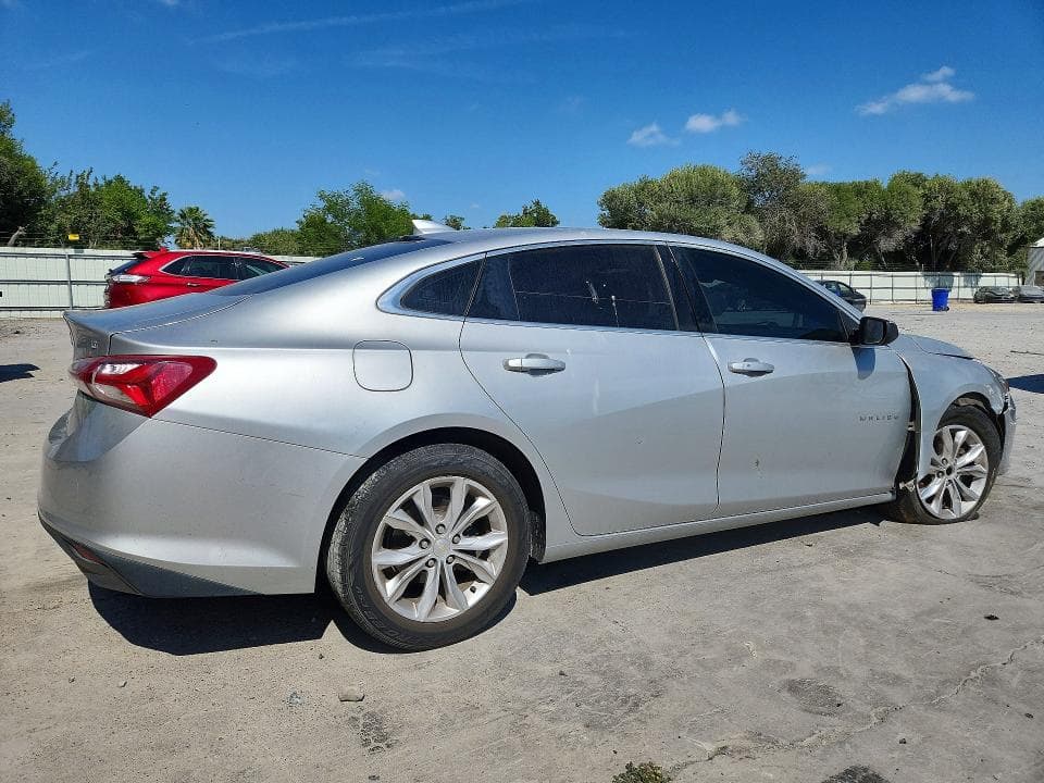 2020 CHEVROLET MALIBU LT 3