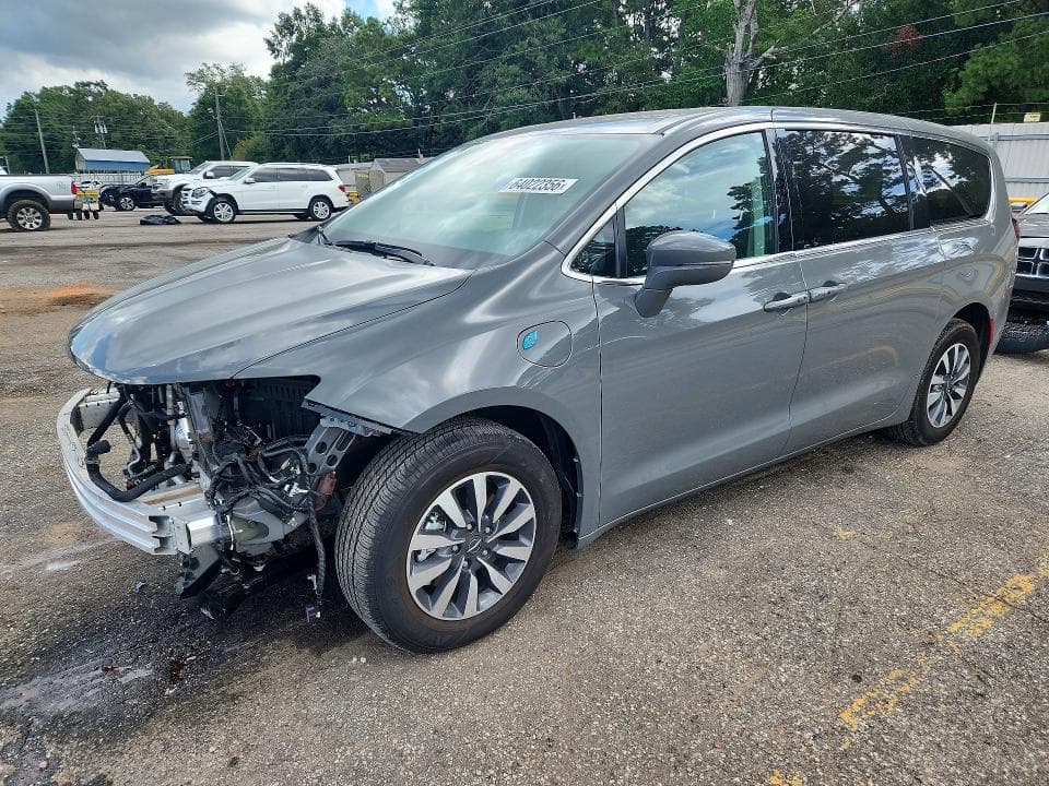 2022 CHRYSLER PACIFICA HYBRID TOURING L
