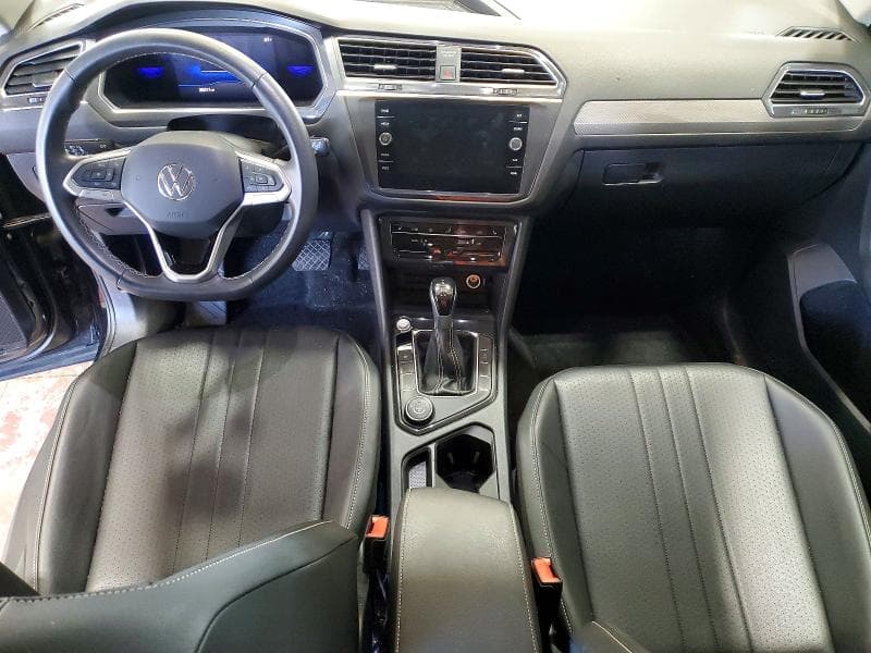2023 VOLKSWAGEN TIGUAN SE 8