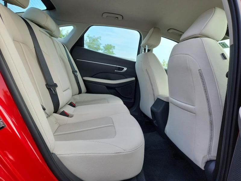 2022 HYUNDAI SONATA SEL 10