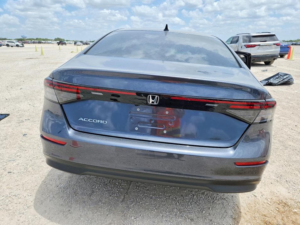 2025 HONDA ACCORD SE 6