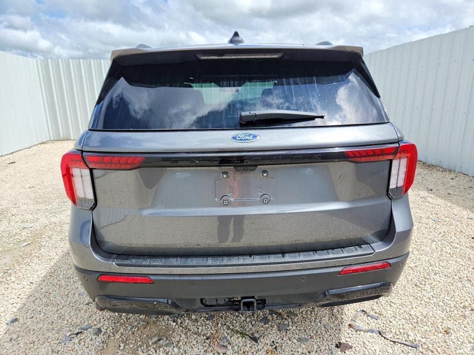 2026 FORD EXPLORER ST-LINE 6