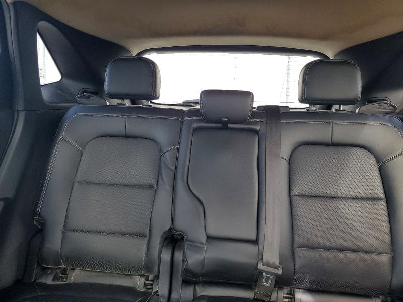 2020 FORD ESCAPE TITANIUM 10