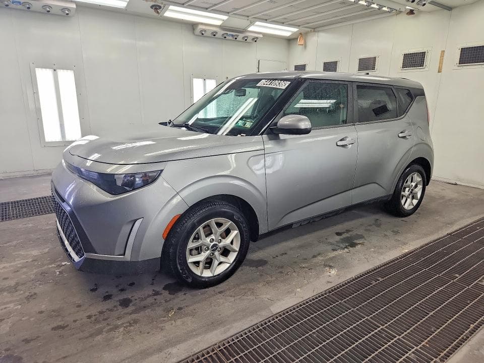 2023 KIA SOUL LX - 1