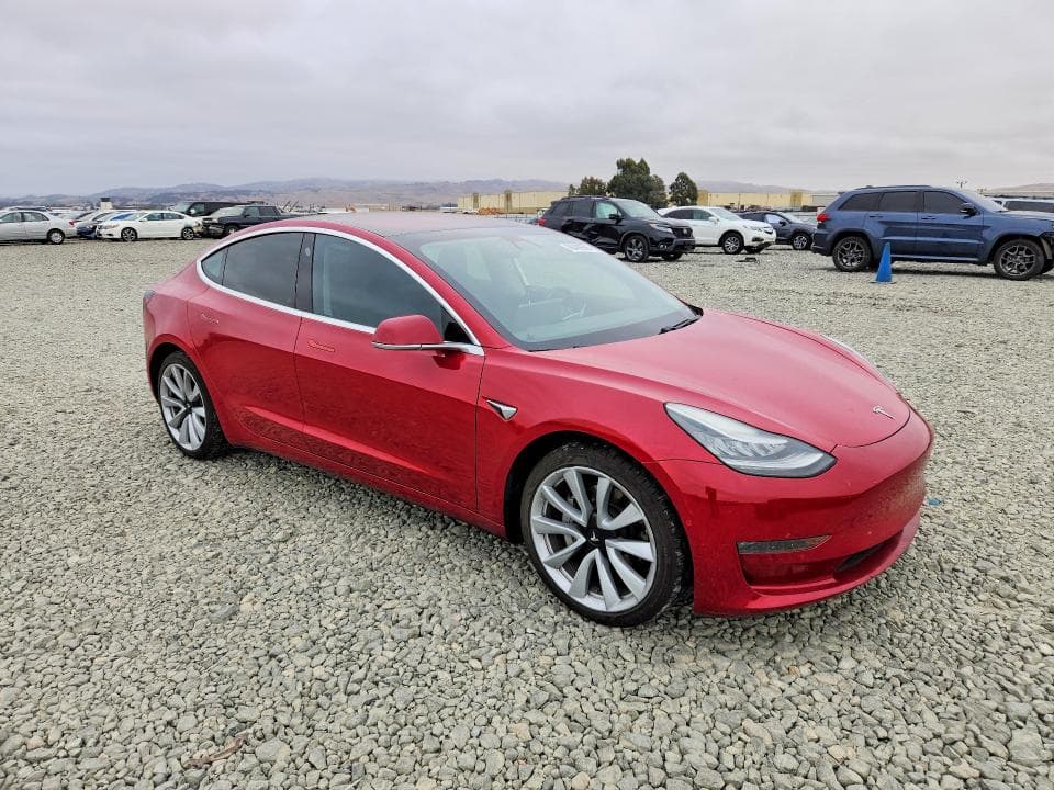 2018 TESLA MODEL 3 4