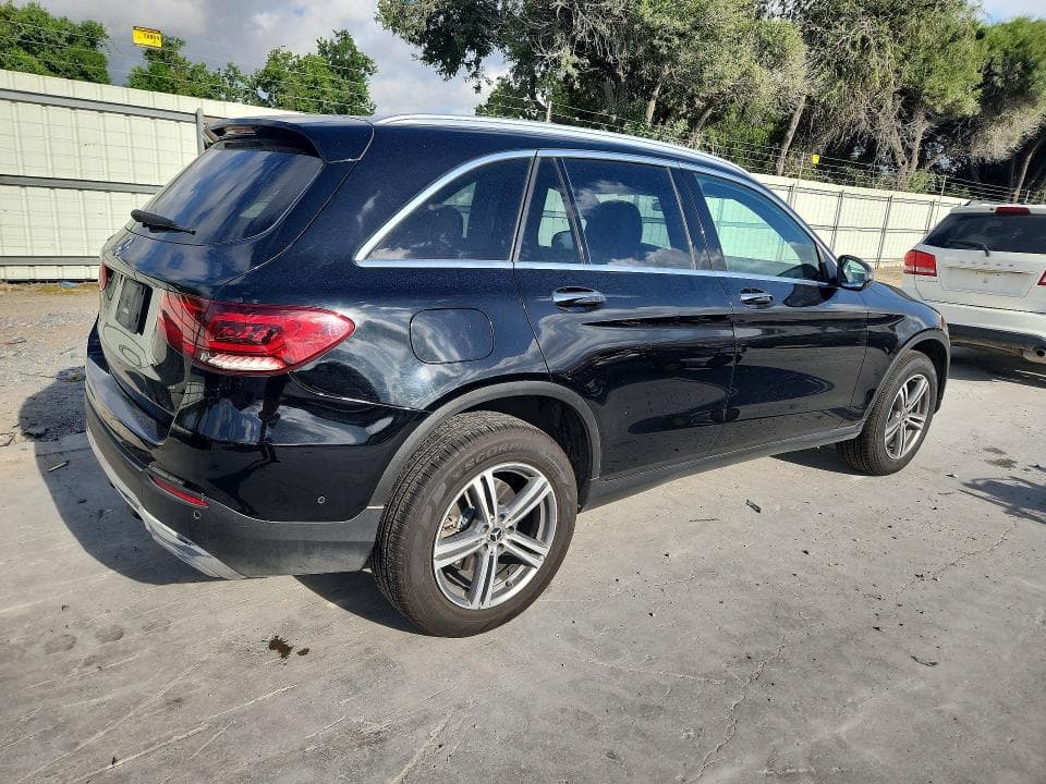 2020 MERCEDES-BENZ GLC 300 3
