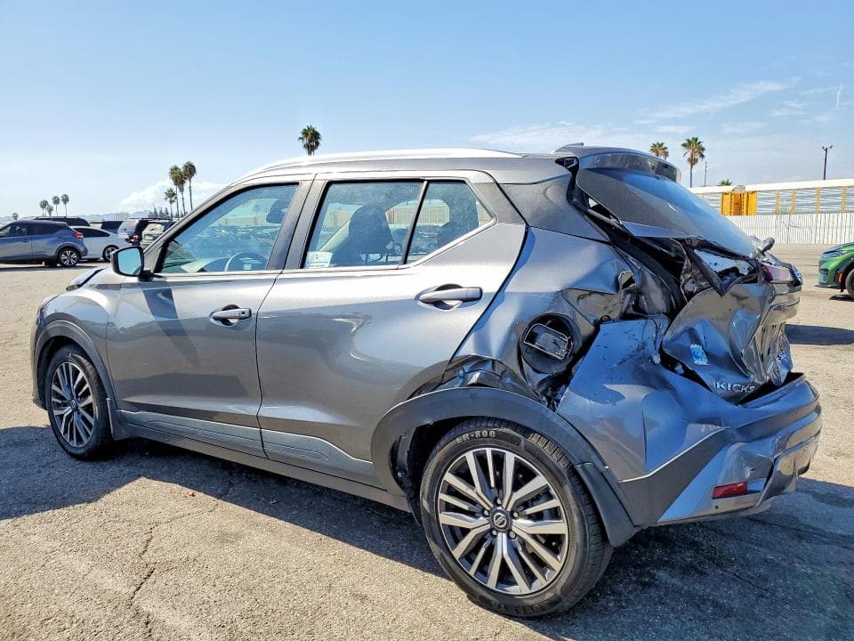 2021 NISSAN KICKS SV 2