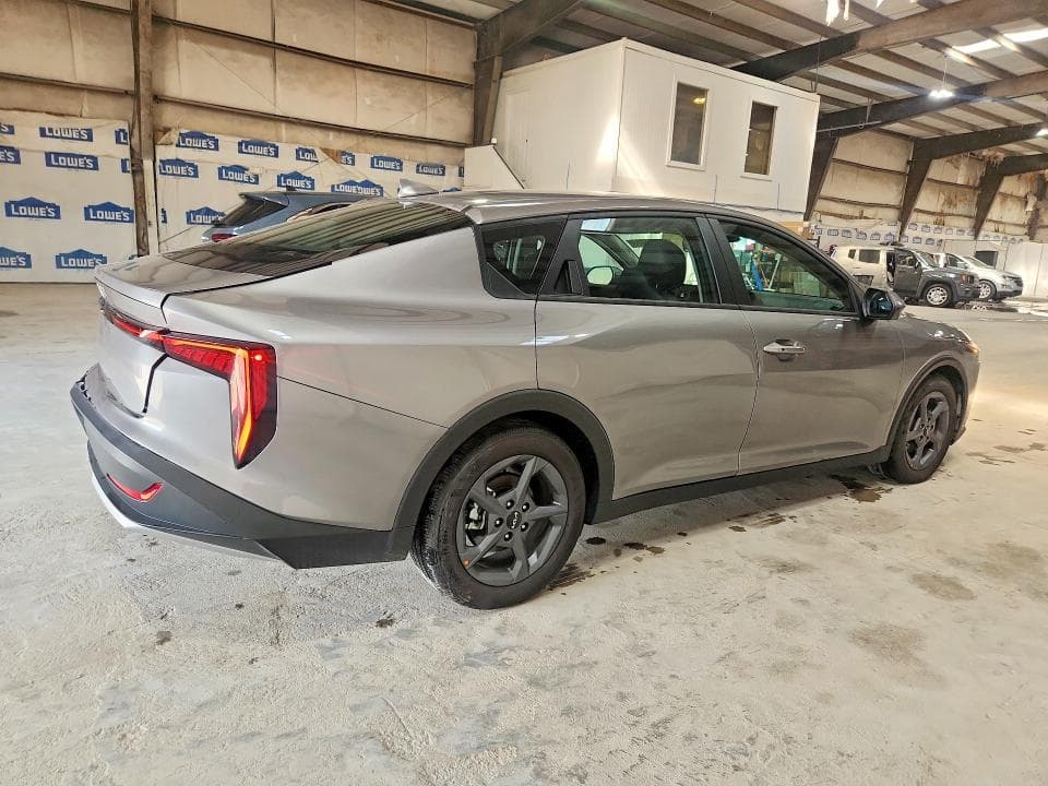 2026 KIA K4 LXS 3