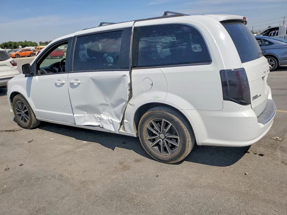 2018 DODGE GRAND CARAVAN GT 2