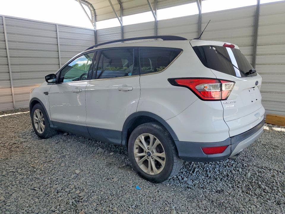 2018 FORD ESCAPE SE 2