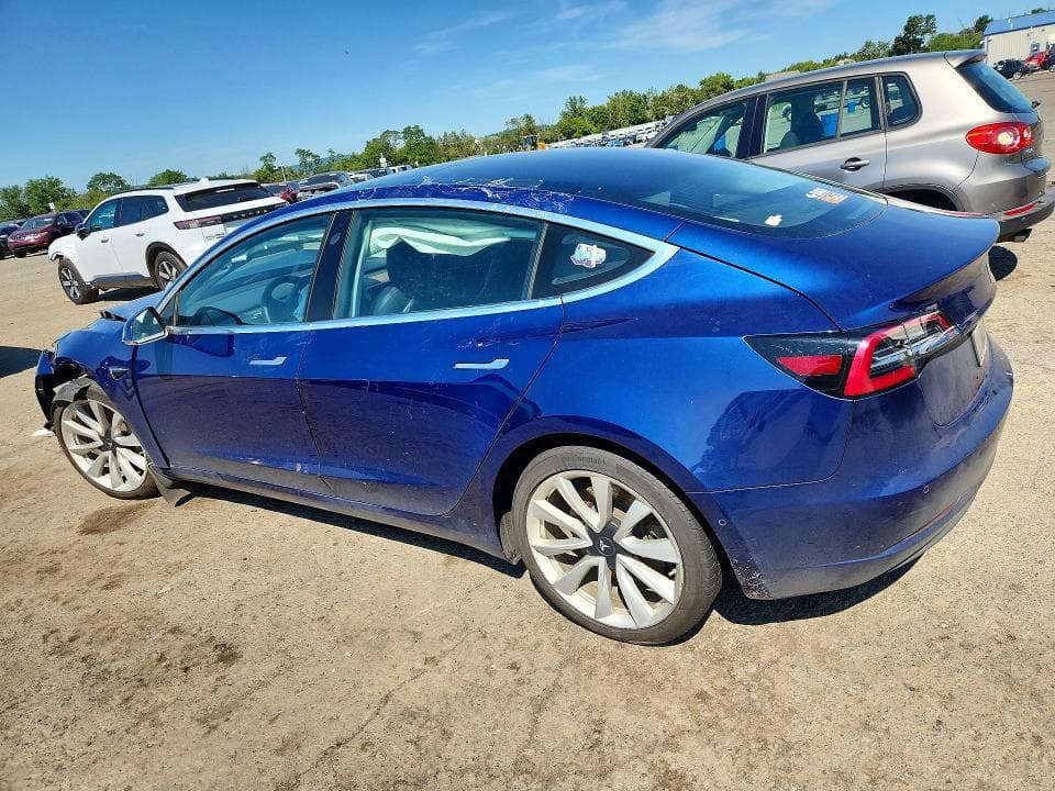 2020 TESLA MODEL 3 2