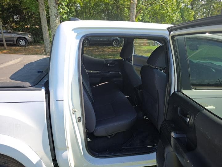 2017 TOYOTA TACOMA TRD SPORT 6