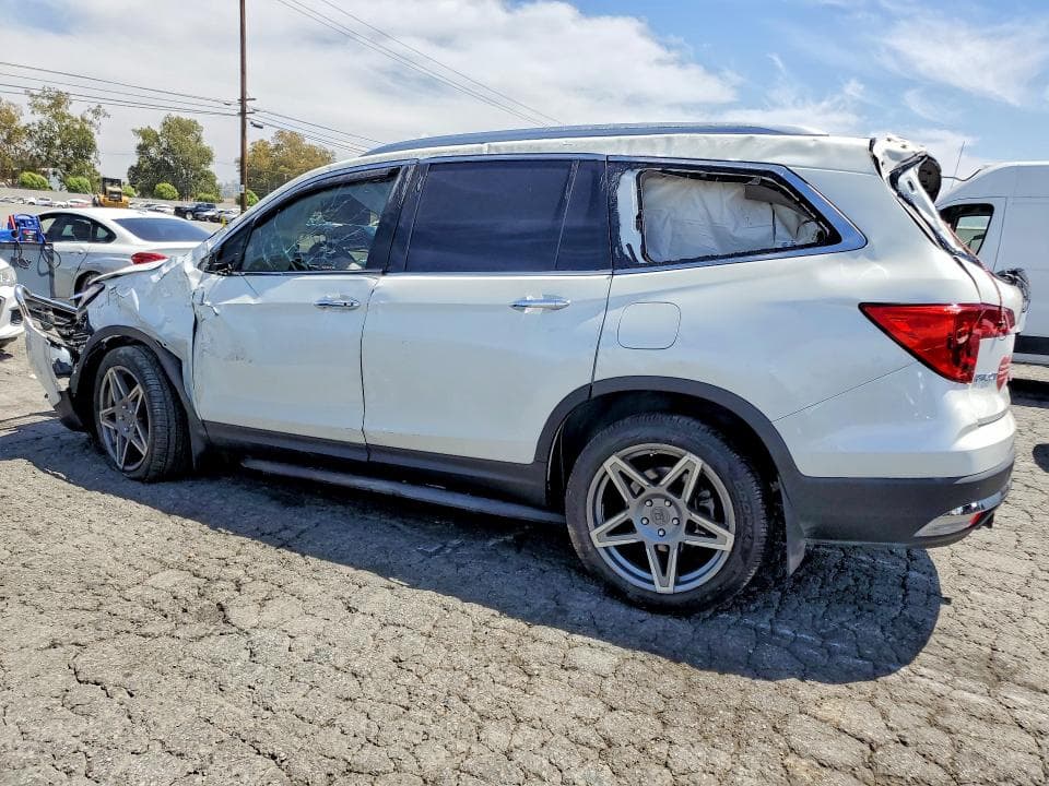 2017 HONDA PILOT TOURING 2