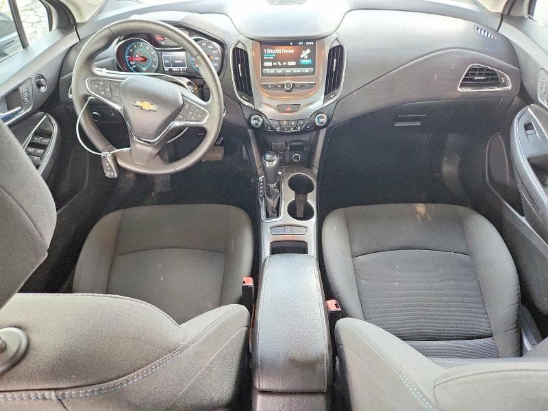 2017 CHEVROLET CRUZE LT 8