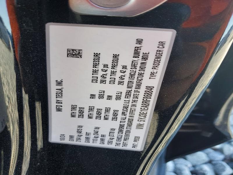 2024 TESLA MODEL 3 14