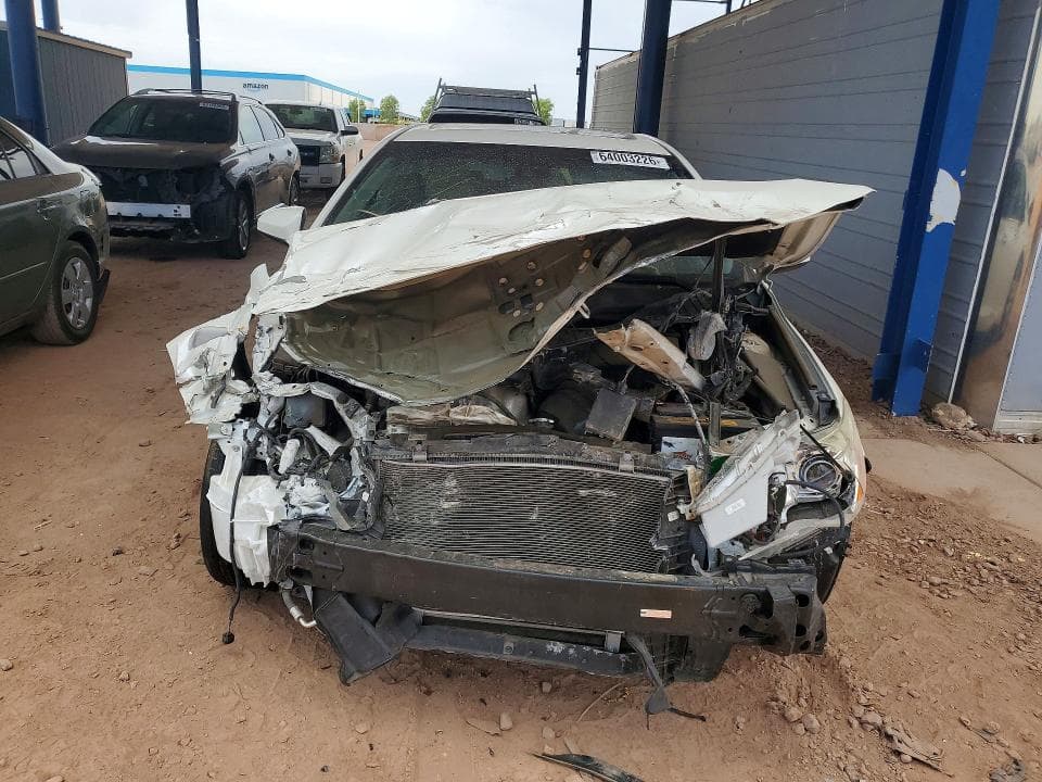 2017 TOYOTA CAMRY XLE 5