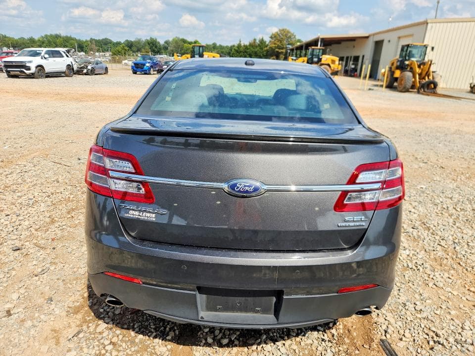 2018 FORD TAURUS SEL 6