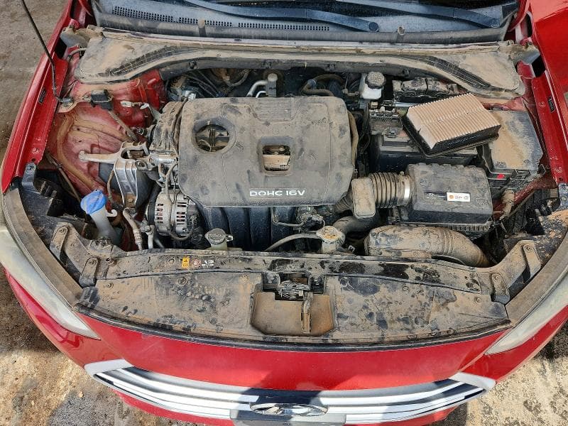 2018 HYUNDAI ELANTRA SE 11