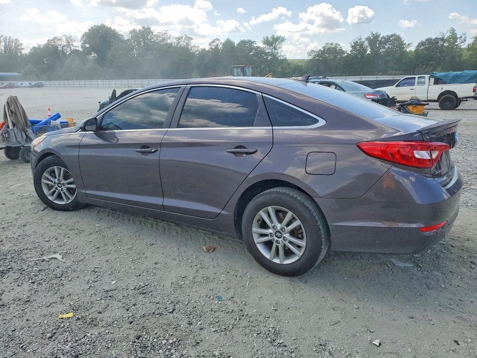 2017 HYUNDAI SONATA SE 2