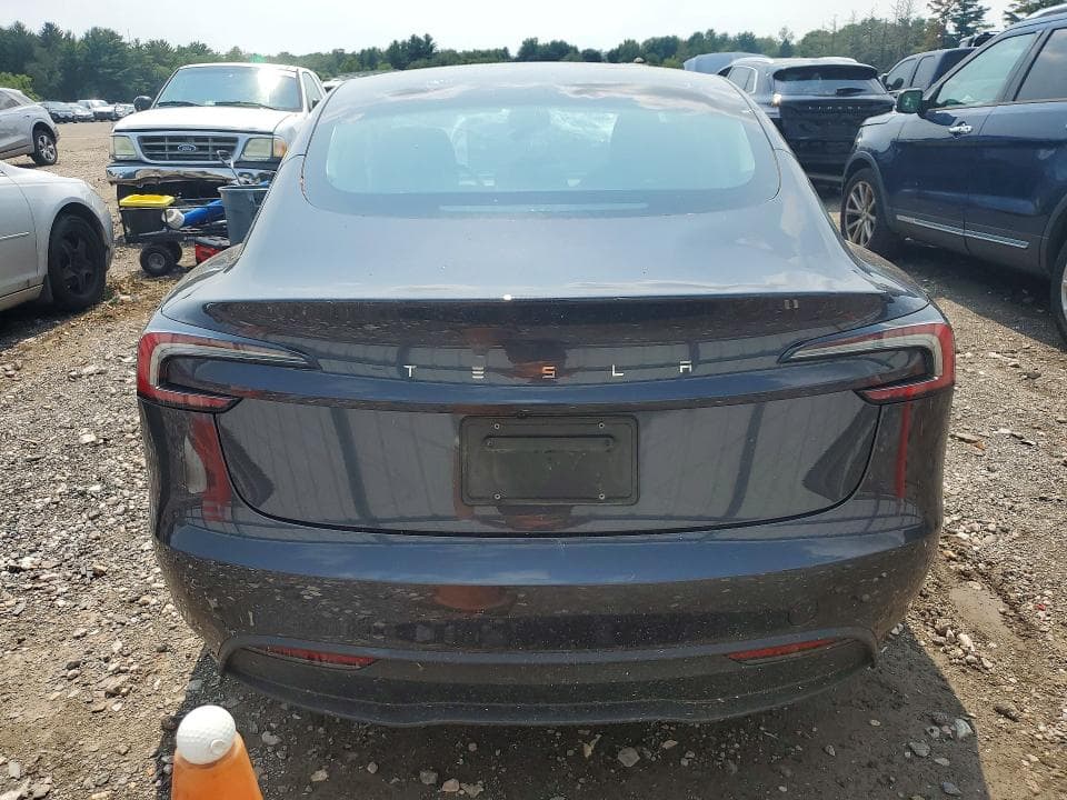 2024 TESLA MODEL 3 6