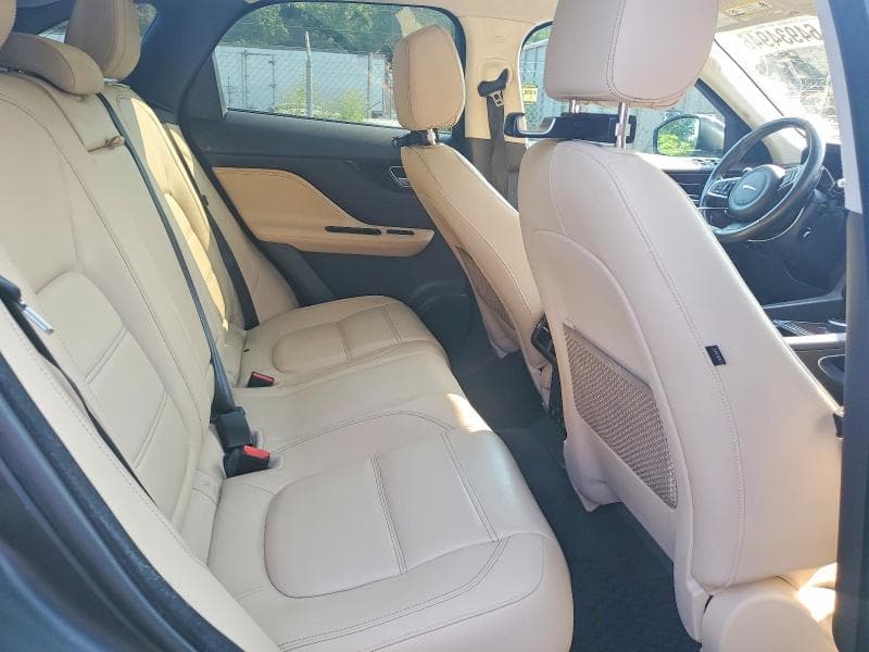 2019 JAGUAR F-PACE PRESTIGE 11