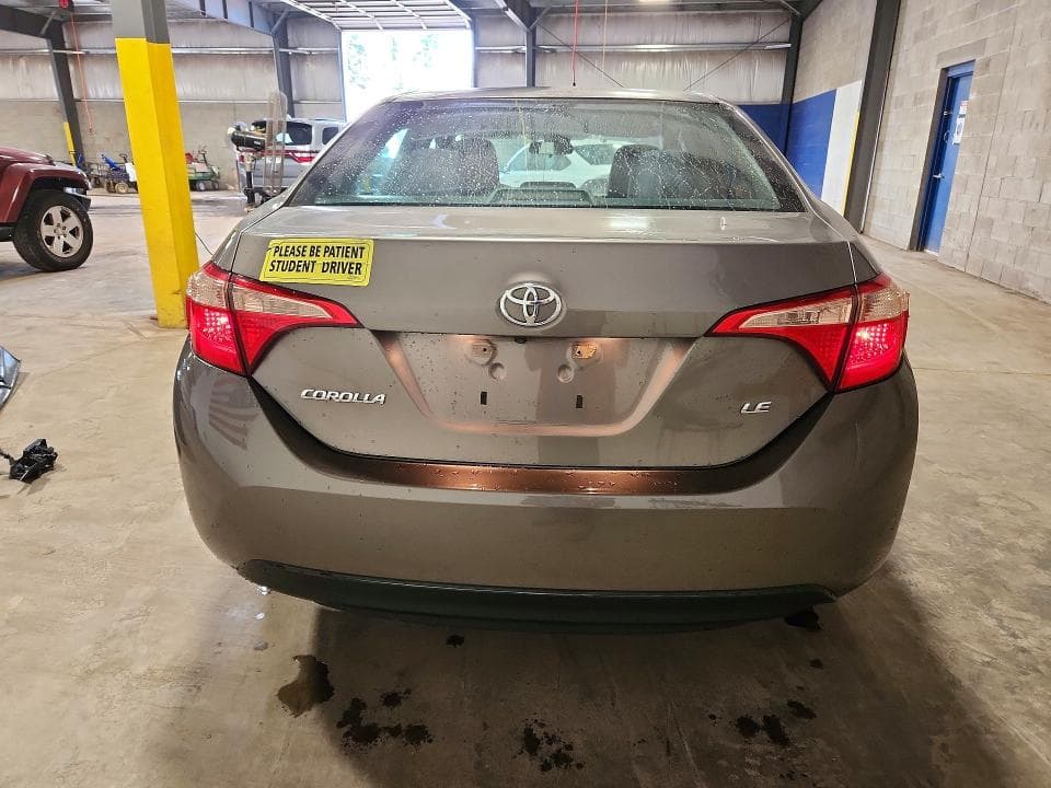 2018 TOYOTA COROLLA LE 6