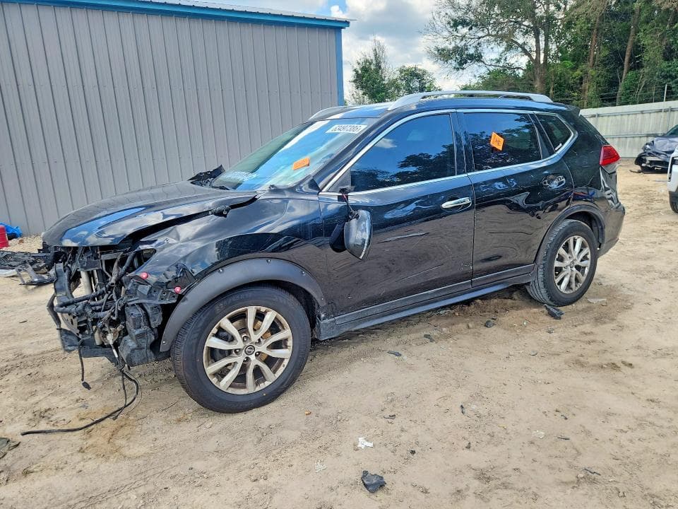 2017 NISSAN ROGUE SV - 1