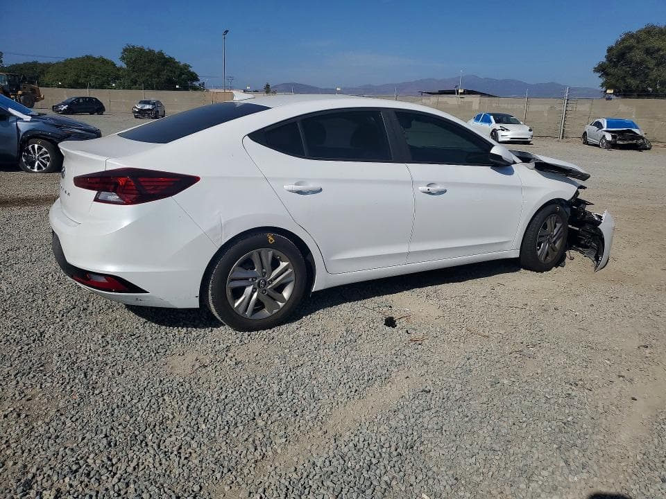 2019 HYUNDAI ELANTRA VALUE EDITION 3