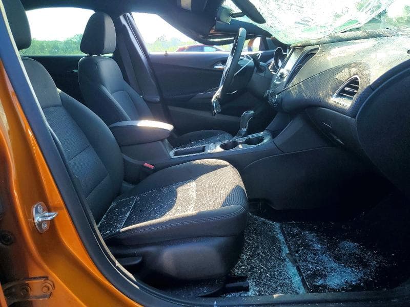 2017 CHEVROLET CRUZE LT 10