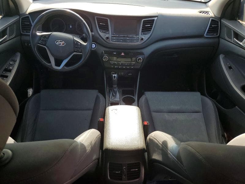 2018 HYUNDAI TUCSON VALUE 8