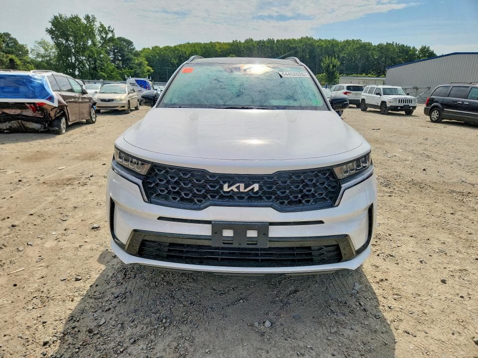 2023 KIA SORENTO S 5