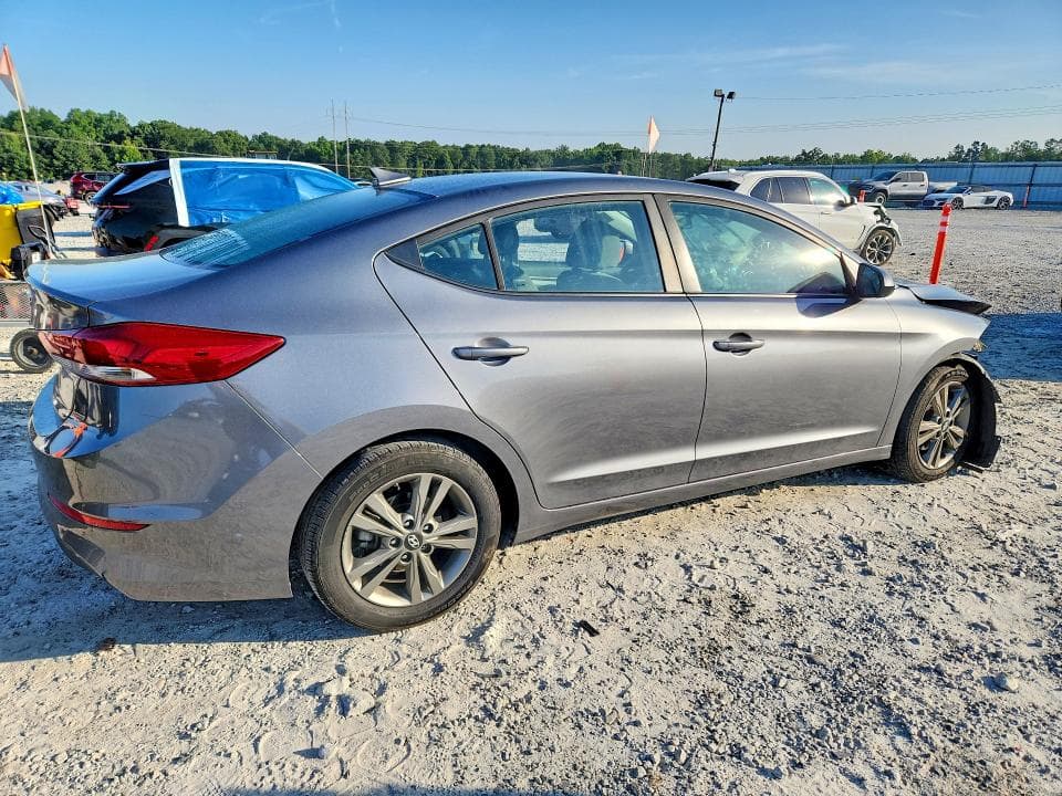 2018 HYUNDAI ELANTRA SEL 3