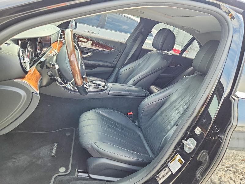 2017 MERCEDES-BENZ E 300 7