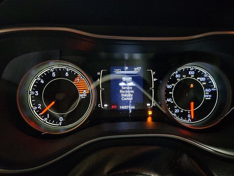 2019 JEEP CHEROKEE LATITUDE 9