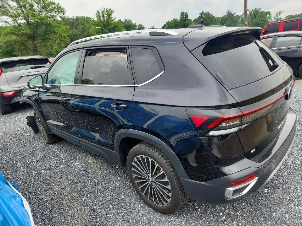 2025 VOLKSWAGEN TAOS SE 2