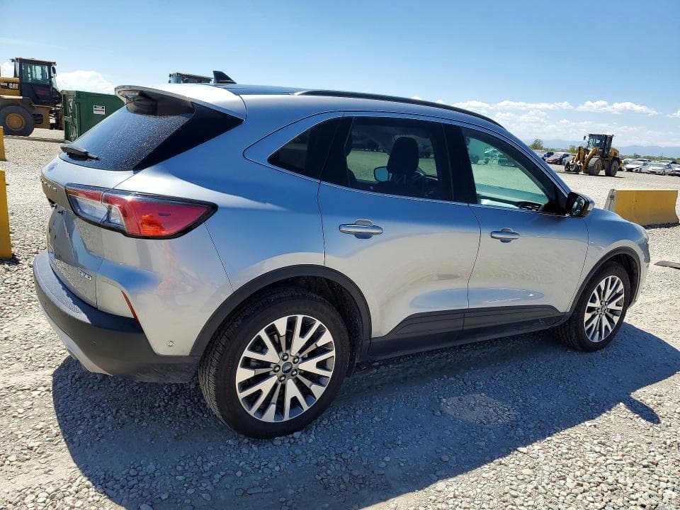 2021 FORD ESCAPE TITANIUM 3