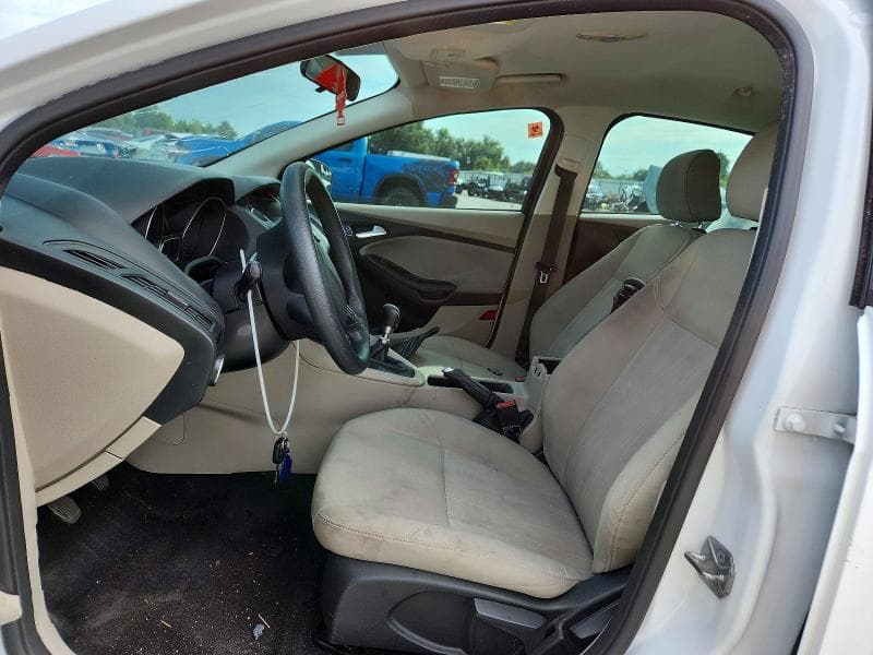 2017 FORD FOCUS SE 7