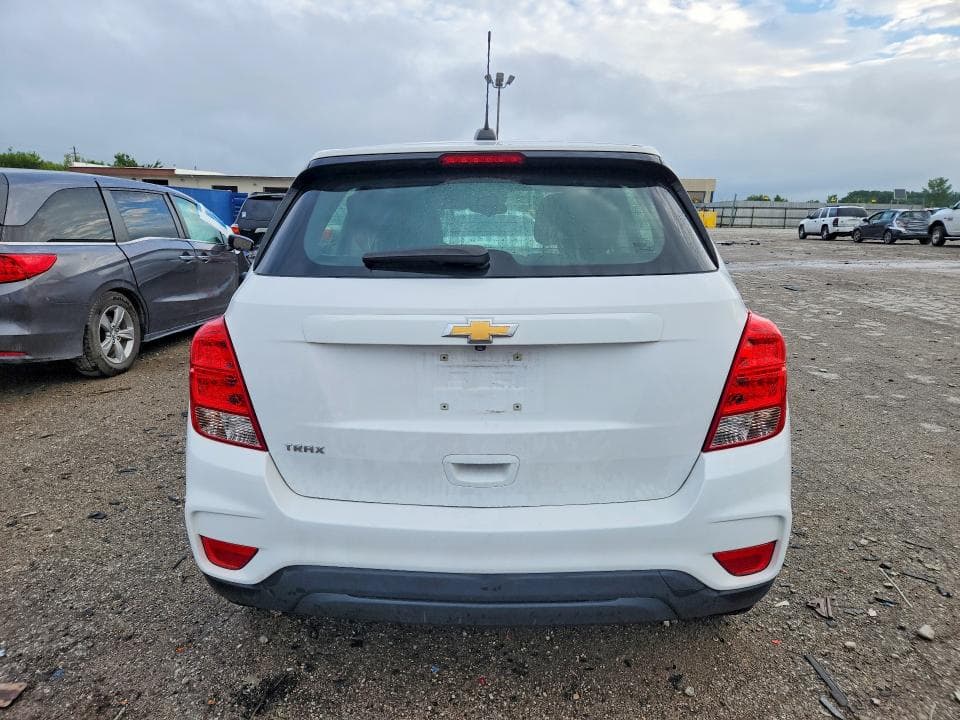 2019 CHEVROLET TRAX LS 6