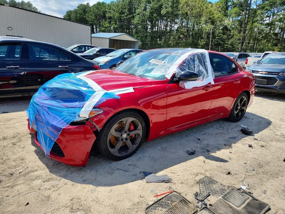 2017 ALFA ROMEO GIULIA - 1