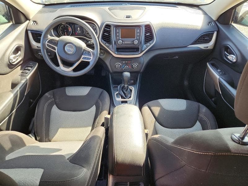 2018 JEEP CHEROKEE LATITUDE 8