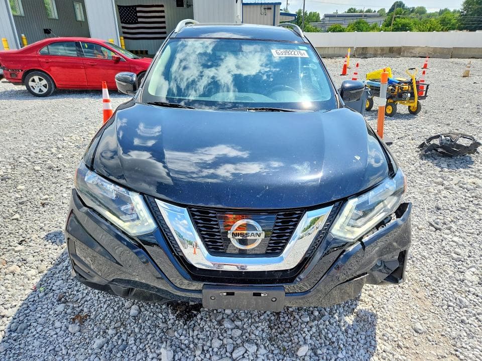 2017 NISSAN ROGUE SV 5