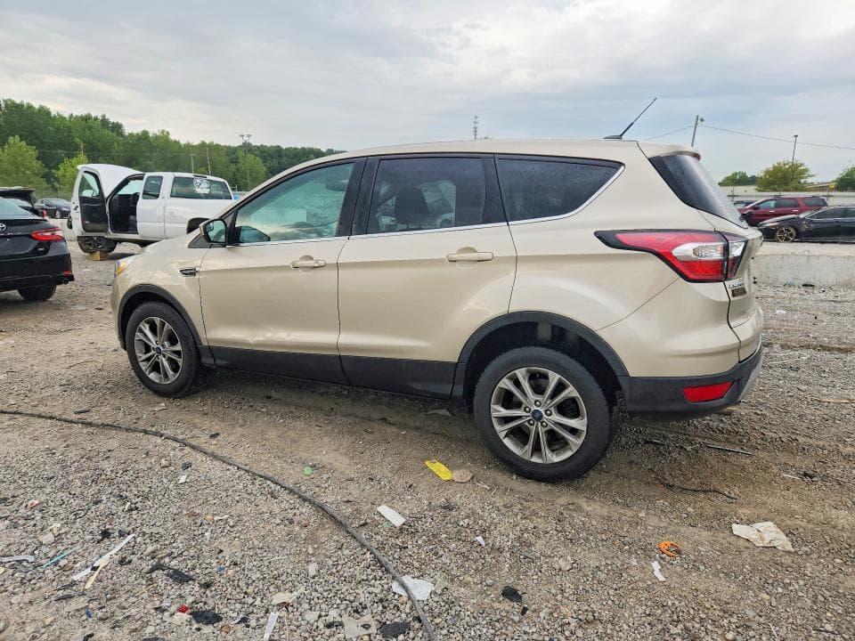 2017 FORD ESCAPE SE 2